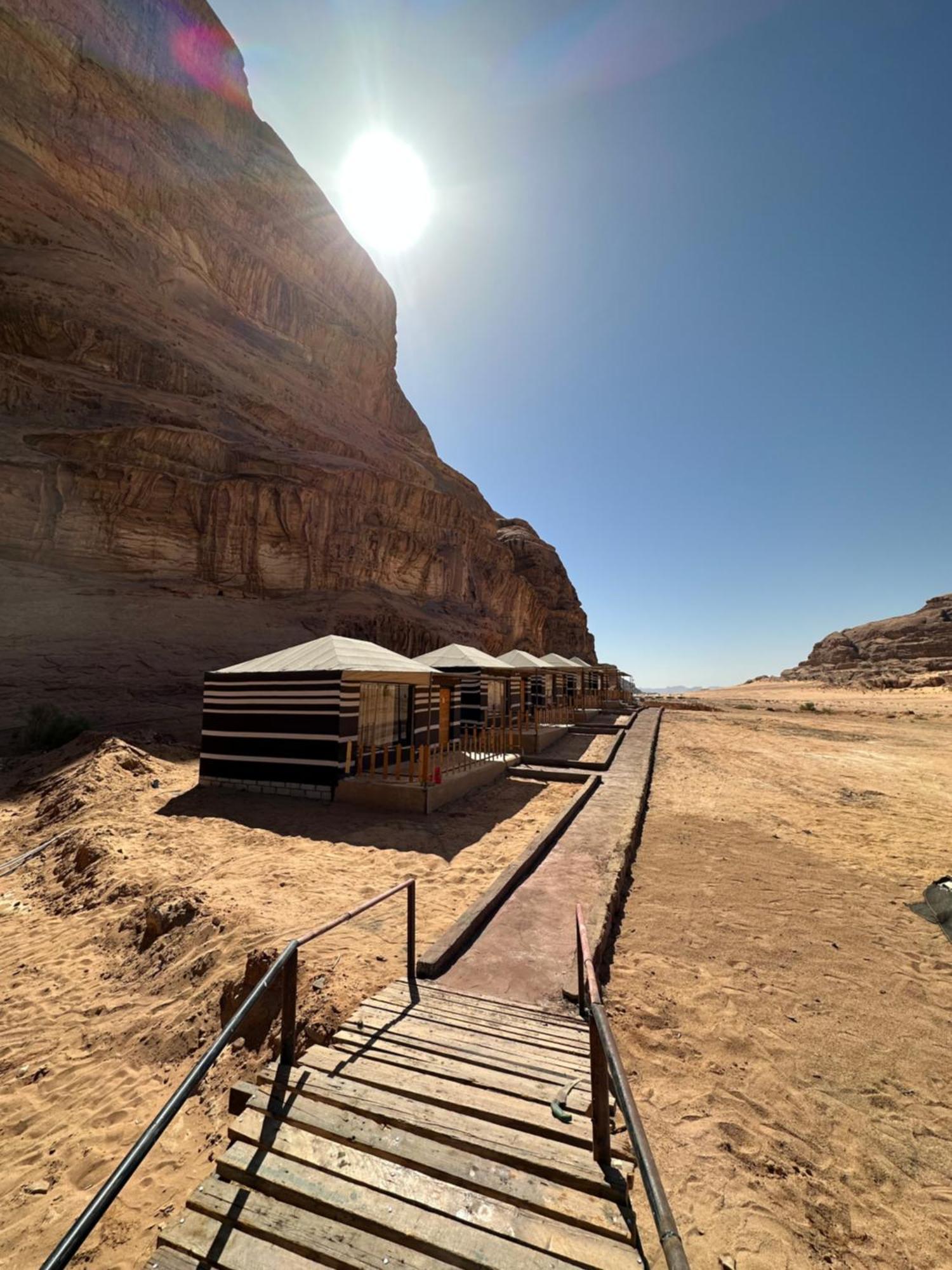 Zawaideh Desert Camp Hotel วาดิรัม ภายนอก รูปภาพ